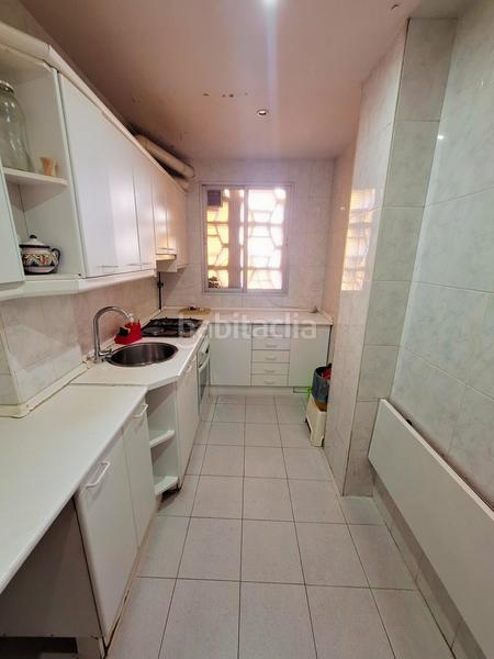 Foto c635249b-ea76-48ad-a1ea-7da48906c970. Pis amb calefacció a Apóstol Santiago Madrid