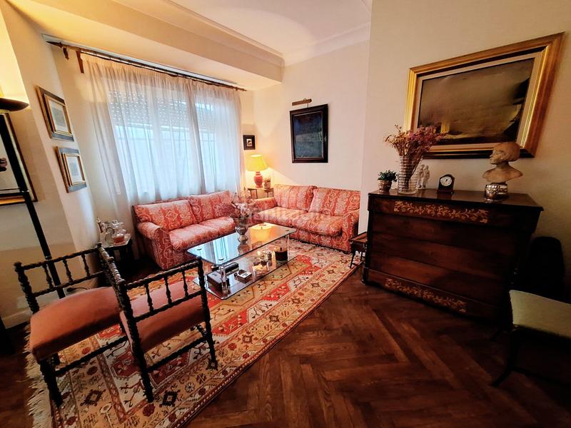 Foto c31cade4-b0d5-4a70-b84e-f326100bc1a0. Appartamento con riscaldamento in Ríos Rosas-Nuevos Ministerios Madrid