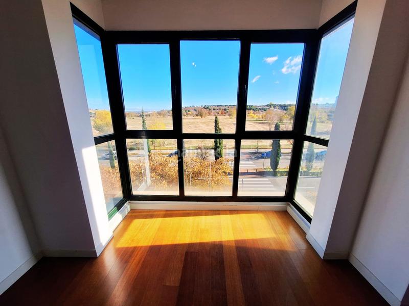 Foto 37cef23d-84f6-497b-a380-a127a5e68b9e. Etagenwohnung mit heizung parking in Sanchinarro Madrid