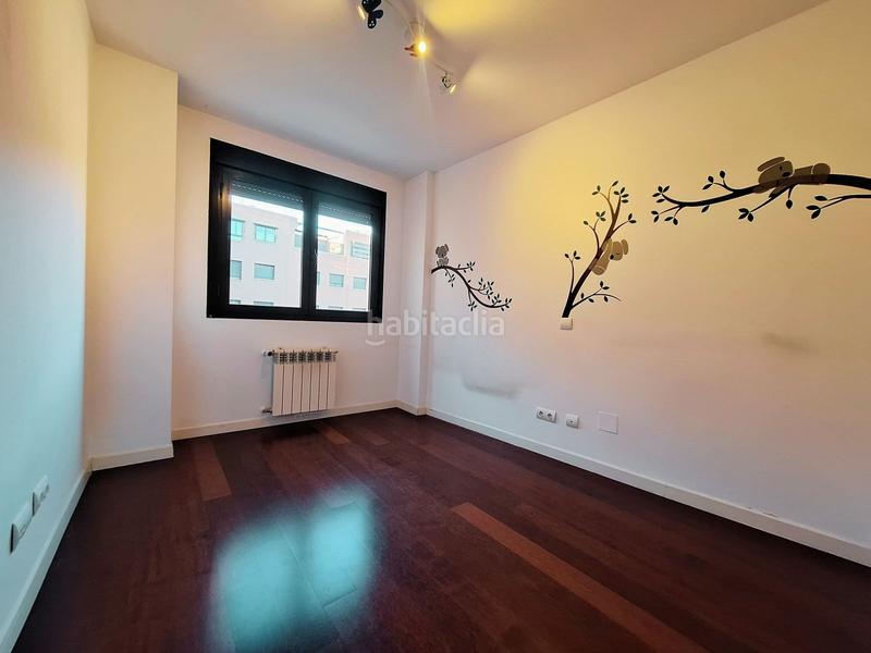 Foto 3e9c9b7f-09af-429c-94a1-1833f5e3515f. Etagenwohnung mit heizung parking in Sanchinarro Madrid