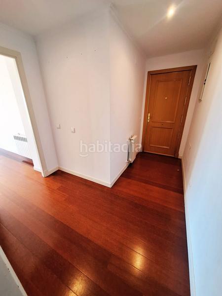 Foto e6b0c11f-f55b-491a-a659-f14782e2ef6b. Etagenwohnung mit heizung parking in Sanchinarro Madrid