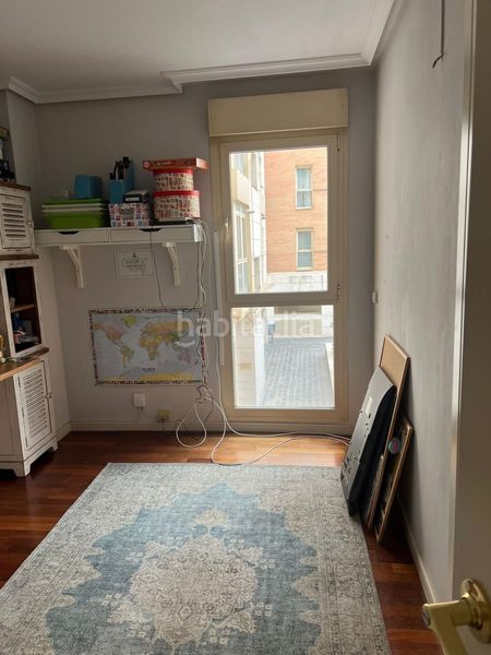 Foto 99c75cbb-27ed-4073-a257-c0dfdea554e6. Pis amb calefacció aparcament a Sanchinarro Madrid