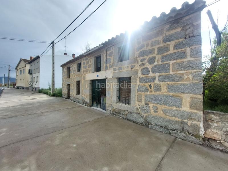 Foto 581437eb-3aaa-4df9-9109-0bb2d768d5d8. Casa  en venta , 4 dormitorios. en Muñogalindo