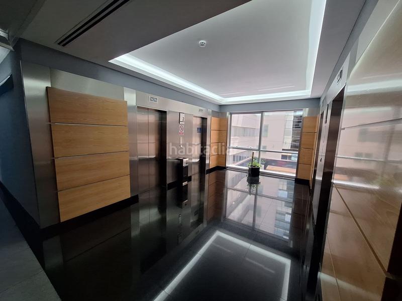 Foto a8a17db7-cc64-40a6-8ee7-7cbd694885f0. Oficina  en venta en h2o centro comercial. en Rivas - Vaciamadrid