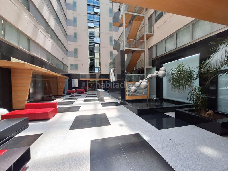 Foto a8bfc6d6-f662-48cc-a342-2ba0bb956783. Oficina  en venta en h2o centro comercial. en Rivas - Vaciamadrid