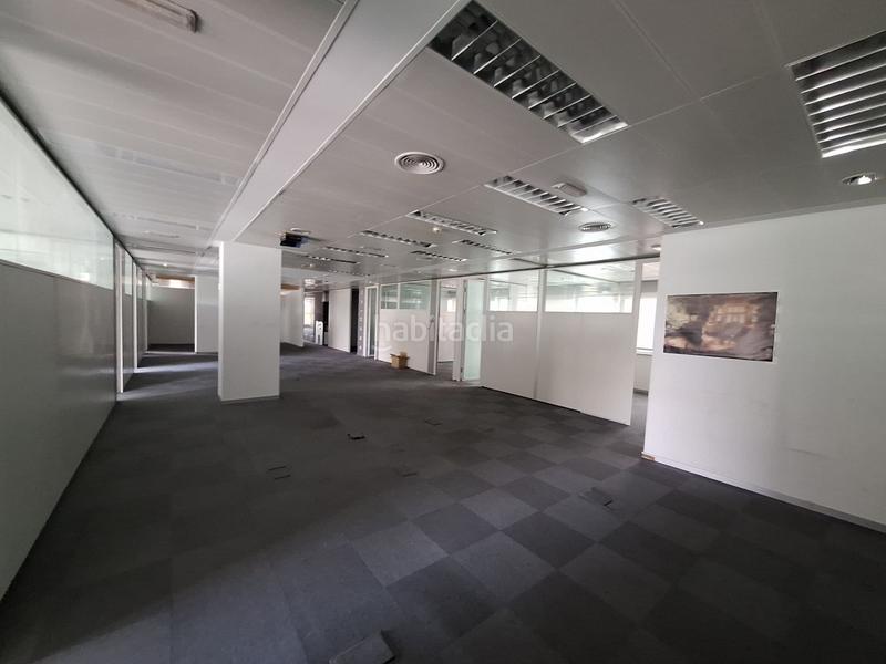 Foto bf0e71a6-3b0b-47b4-b112-c1d8035b1818. Oficina  en venta en h2o centro comercial. en Rivas - Vaciamadrid