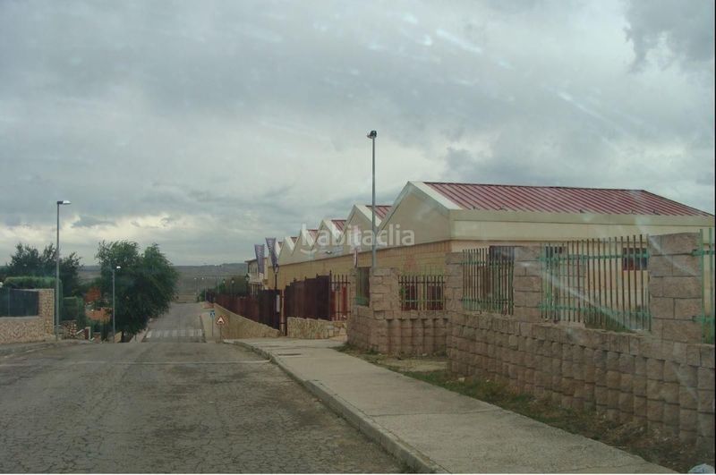 Foto 01f0a410-313f-46bc-b0c0-c4523fa7ccf2. Industrial building in Barajas de Melo
