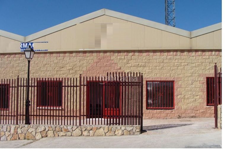 Foto afae81ac-9dec-4459-b68a-0d56d6a9784c. Industrial building in Barajas de Melo