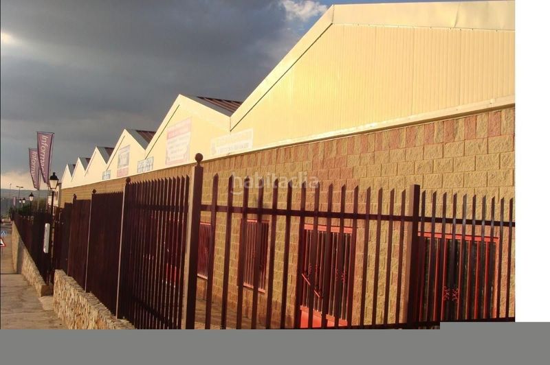 Foto f3dd534f-d7d2-46e0-a8bc-51ff5f74da04. Industrial building in Barajas de Melo