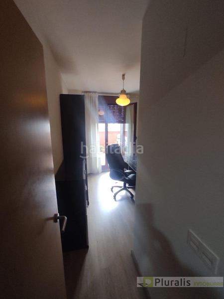 Foto 260f71d1-4f55-4058-a1e2-92c5f41e4f14. Rent flat with heating parking pool in Buenavista Getafe