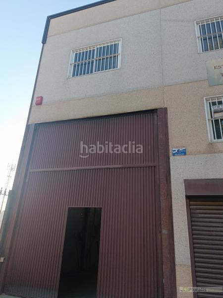 Foto c6059675-ec89-4b7f-b215-7d7125ba6e40. Location bâtiment à usage industriel dans Reyes Parla