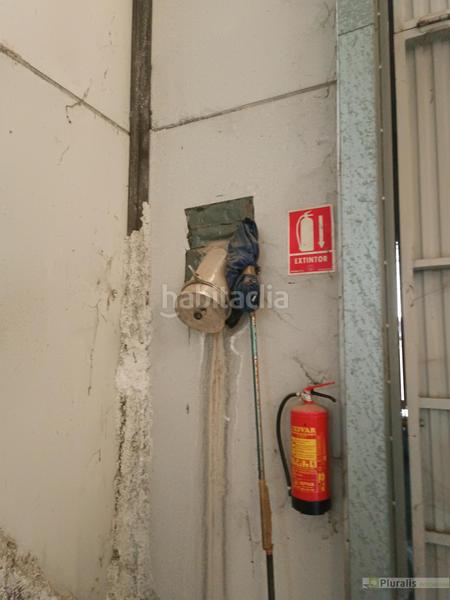 Foto de6bd1a7-0453-40cf-aeea-313a4d34ab3c. Location bâtiment à usage industriel dans Reyes Parla