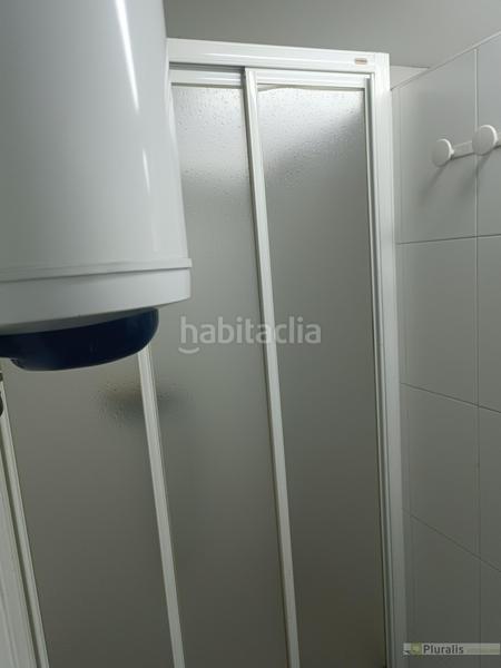 Foto 671ffca7-ef3d-4782-9685-b3ac0f38c489. Miete fabrikhalle in Reyes Parla