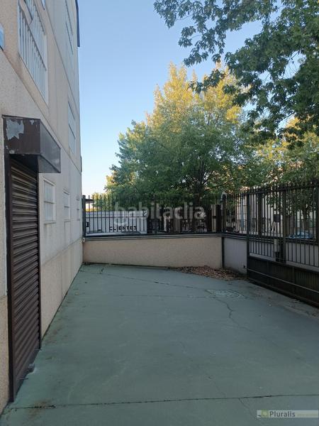 Foto 70150780-73fa-4d24-8e06-992bd849d9f0. Rent industrial building in Reyes Parla