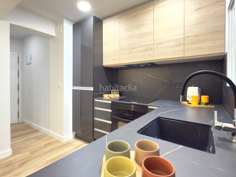 Foto ee42bce2-b6a2-42d9-8258-39a838c32236. Flat with heating in Ventas Madrid