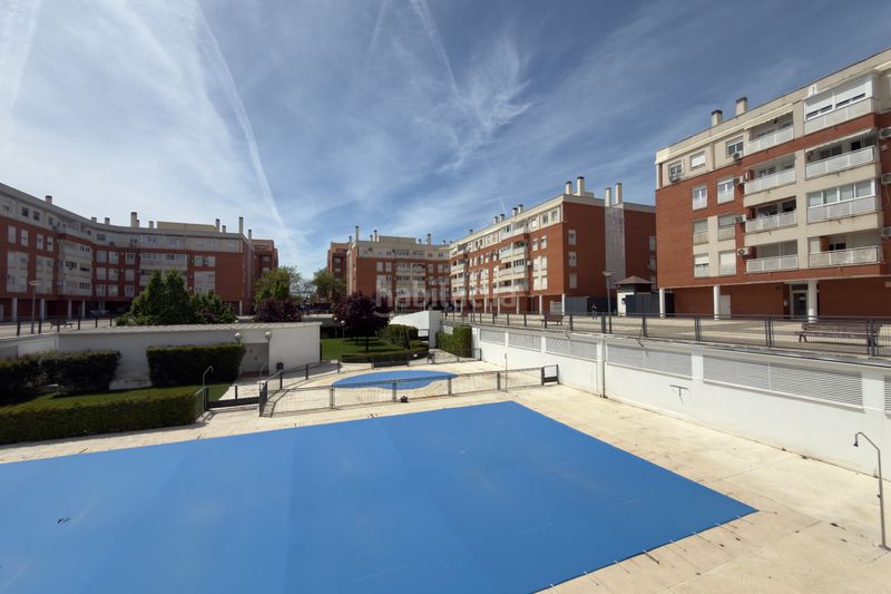 Foto f472c7cb-8c1c-4742-9f2b-610db6a3c2c9. Pis amb calefacció aparcament piscina a Restón I-Restón II Valdemoro