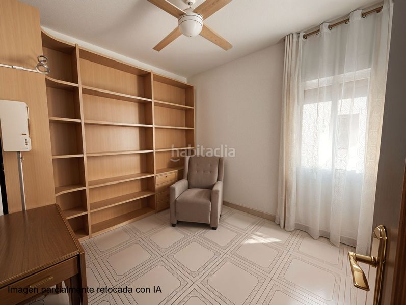 Foto 5f32477c-958c-42a3-ab6c-0e2b7b0bbcf2. Piso en Imperial Madrid