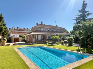 Chalet in Griñón