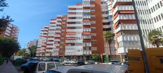 Pis  Calle de los hermanos pinzón. Grupo inmobiliario a&d, zona villafontana ii