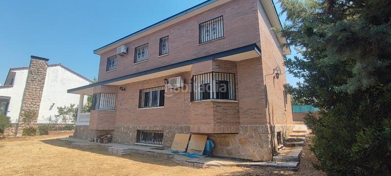 Foto 3595e52a-4269-40fa-a98d-af70737cb7fd. Chalet con riscaldamento in El Bosque Villaviciosa de Odón