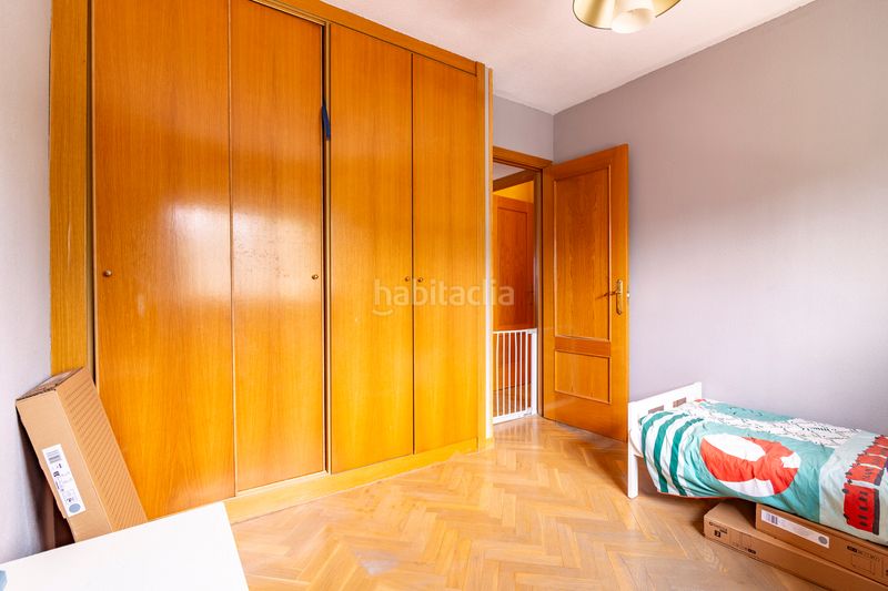 Foto 4ec33771-b7d5-499c-8e21-20814dd3433b. Casa adossada amb calefacció aparcament a Parque Coimbra Móstoles