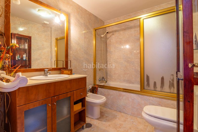 Foto 628d7674-9e64-418b-af5b-9cc78e30de10. Casa adossada amb calefacció aparcament a Parque Coimbra Móstoles