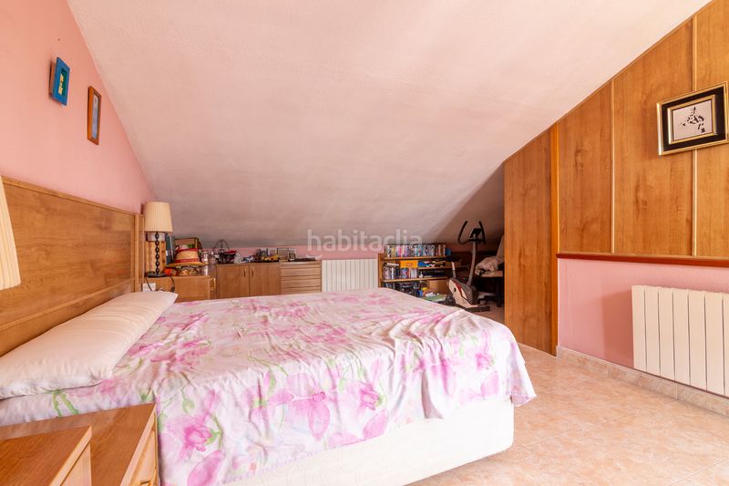 Foto 8d10901f-b584-4881-90d8-aadad0ae635d. Casa adossada amb calefacció aparcament a Parque Coimbra Móstoles