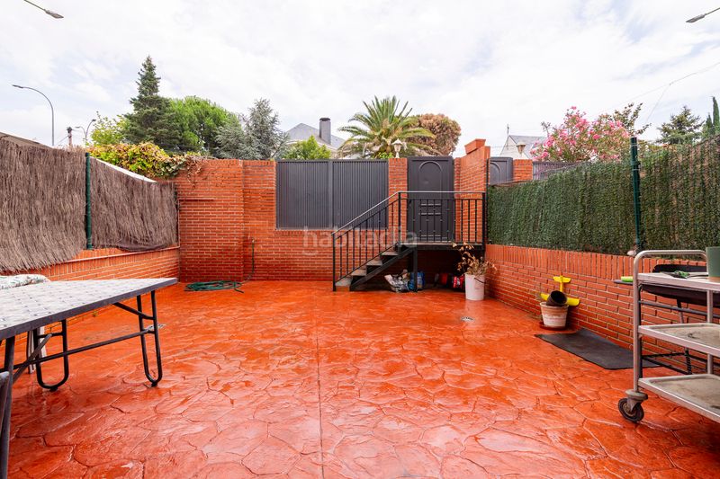 Foto a5a511ea-2cbd-4a1c-8abd-ea6f74e89c12. Casa adossada amb calefacció aparcament a Parque Coimbra Móstoles