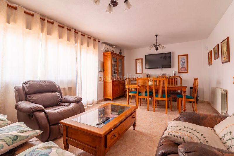Foto ad4a67e5-cd82-49dc-93e3-3ee6833927cd. Casa adossada amb calefacció aparcament a Parque Coimbra Móstoles