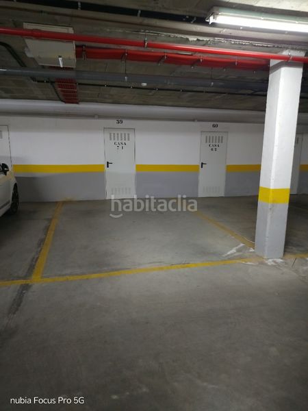 Foto 0eb83f40-b02f-4928-b3de-324107001a48. Casa aparellada amb calefacció aparcament piscina a Rota