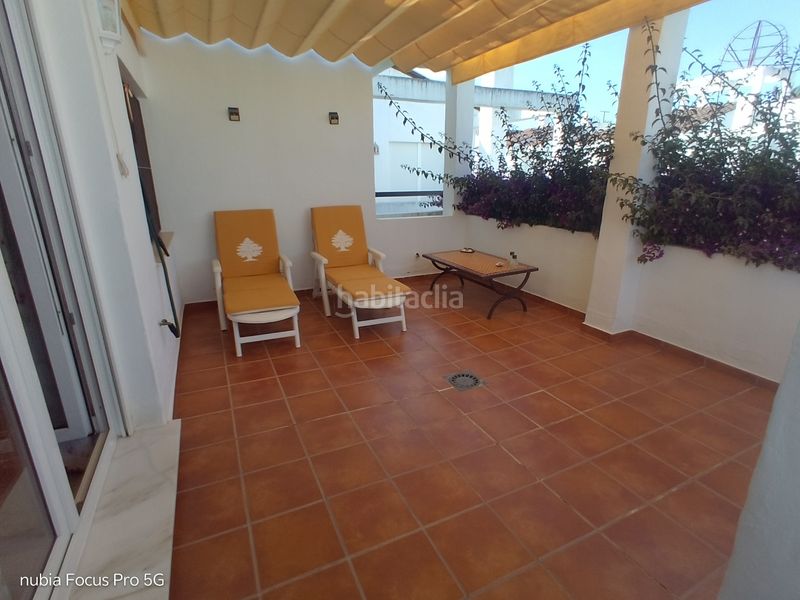 Foto abe89c25-58aa-4e8a-b0cf-e040e5d0d90f. Casa aparellada amb calefacció aparcament piscina a Rota