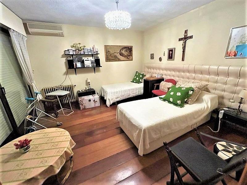 Foto 4346b51d-e175-48ac-8d6d-3184898cd8bd. Chalet mit heizung parking pool in Las Marías Torrelodones