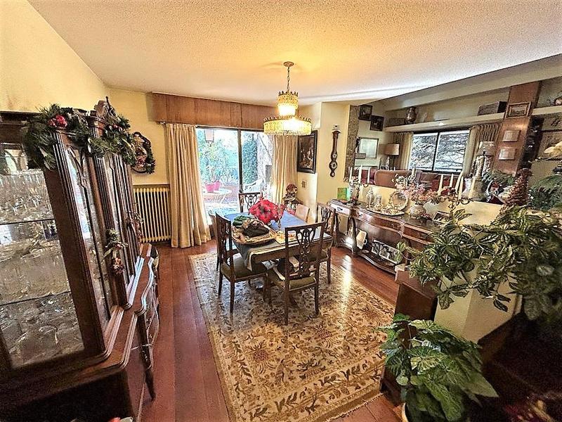 Foto 50a5db32-ebd5-4a2d-a980-c8a3c222d59f. Chalet mit heizung parking pool in Las Marías Torrelodones