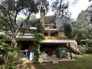 Chalet en Las Maras. Independiente en torrelelodones colonia urb.las maras