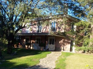 Chalet en El Gasco. Independiente con piscina perfecto estado