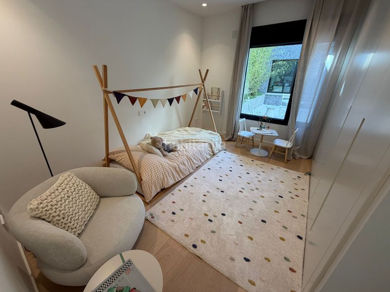 Foto 0eee048d-d980-4f86-a8b3-8ceb13d9fde6. Casa bifamiliare in paseo de pascual saorín 4 in Las Marías Torrelodones