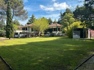 Chalet en Colmenarejo. Chalet independiente,  en una planta con excelente ubicacin