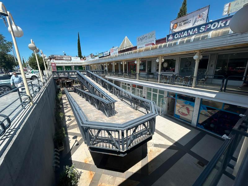 Foto aab62a7a-f461-43eb-ac62-8f2b8579499f. Lloguer local comercial amb calefacció a Colonia Torrelodones