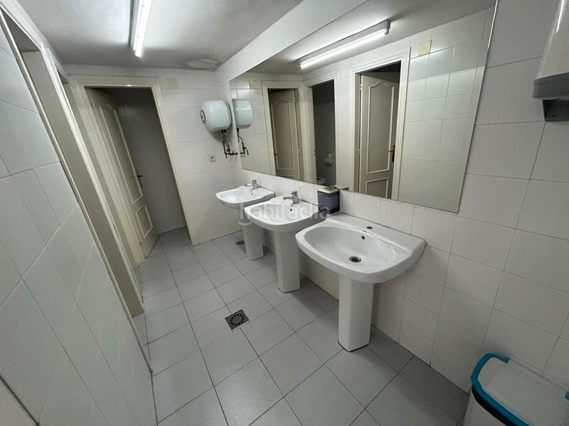 Foto fc8f1c01-85cf-4a6d-907c-1e71665980e9. Lloguer local comercial amb calefacció a Colonia Torrelodones