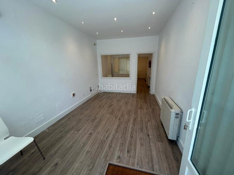Foto 9d323a04-a45a-4852-8c91-28ab1f5cf3af. Rent business premise with heating in Colonia Torrelodones