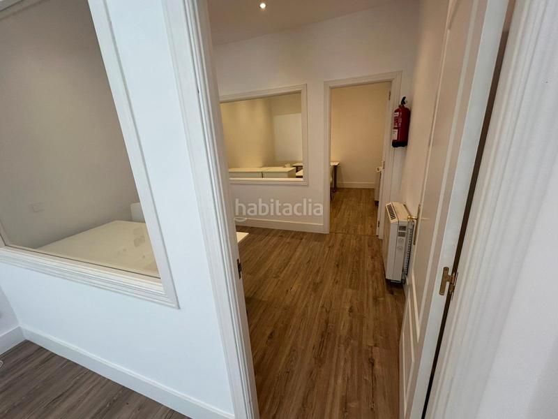 Foto b8474d83-0d28-4a43-923e-a29e127db7b6. Rent business premise with heating in Colonia Torrelodones