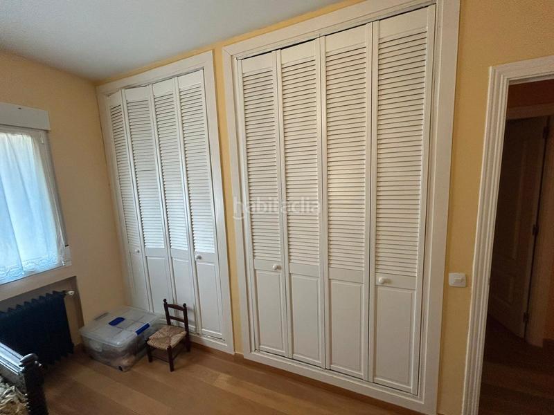 Foto 17244f77-2ea8-41ed-a3a2-9621b797a575. Chalet with fireplace heating pool in La Berzosilla Torrelodones