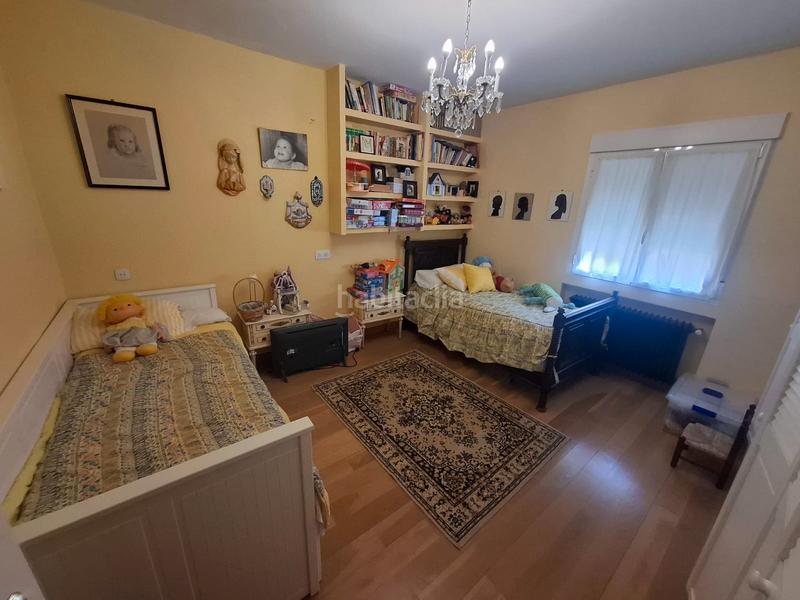 Foto 412b5d09-7a9d-4fa1-bbc9-d58e871dd4c9. Chalet with fireplace heating pool in La Berzosilla Torrelodones