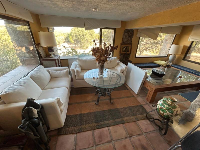 Foto 54265f60-288b-4c47-b7e4-1864f4893e0c. Chalet with fireplace heating pool in La Berzosilla Torrelodones