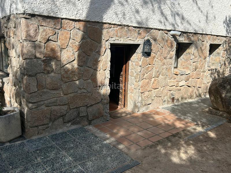 Foto 5bb32b90-48ac-4596-96e5-ac94b7ad2ad2. Chalet with fireplace heating pool in La Berzosilla Torrelodones