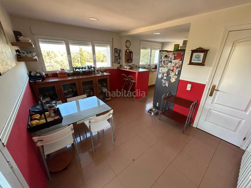 Foto 984d4f5f-f7db-4c69-924c-e21e831983d5. Chalet with fireplace heating pool in La Berzosilla Torrelodones