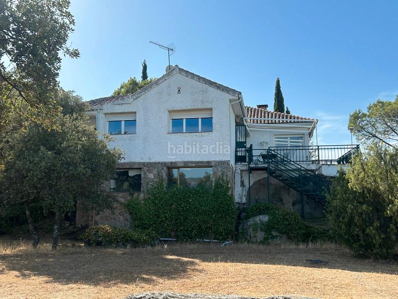 Foto b47f69ac-0614-4328-b8e4-fdb43e963fe1. Chalet with fireplace heating pool in La Berzosilla Torrelodones