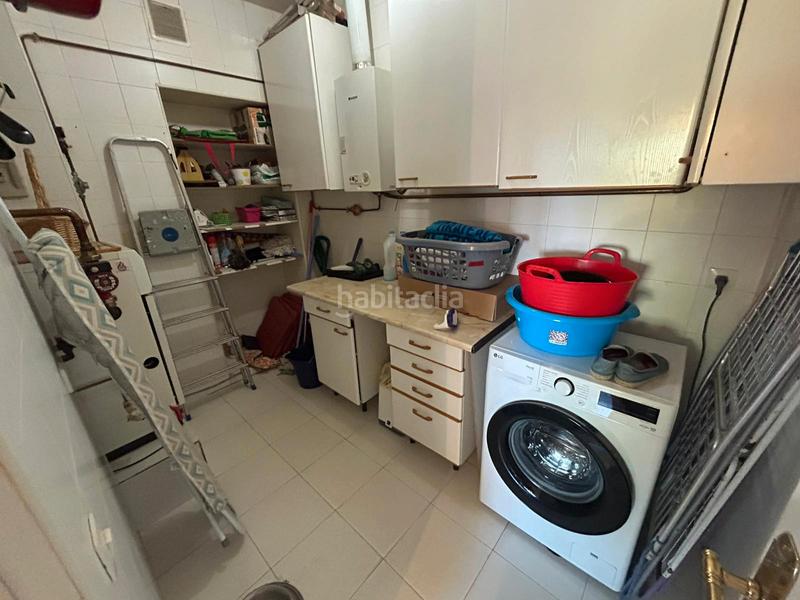 Foto ed02d329-8b50-4f2f-b7cc-c2abe8f5494c. Chalet with fireplace heating pool in La Berzosilla Torrelodones