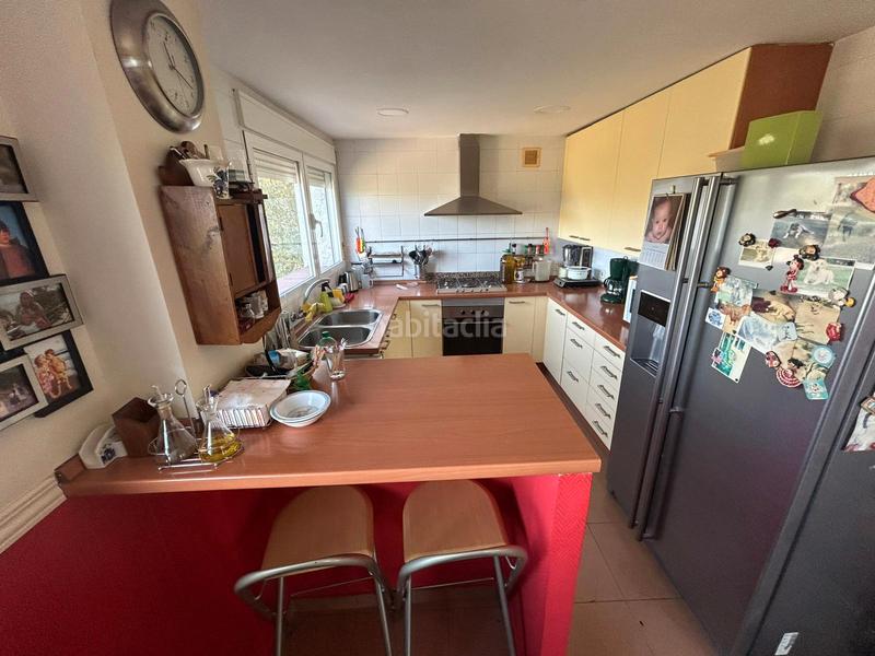 Foto fbc1646c-a126-4654-9955-b8883d106408. Chalet with fireplace heating pool in La Berzosilla Torrelodones