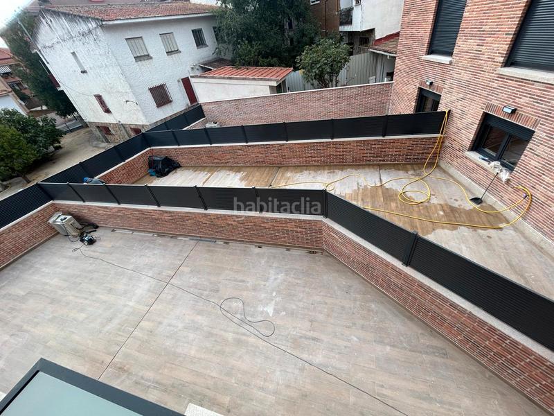 Foto 67bbf94e-33c8-460d-a5c7-b4e2a1ec5237. Rent ground floor with heating parking in Casa Amarilla Galapagar